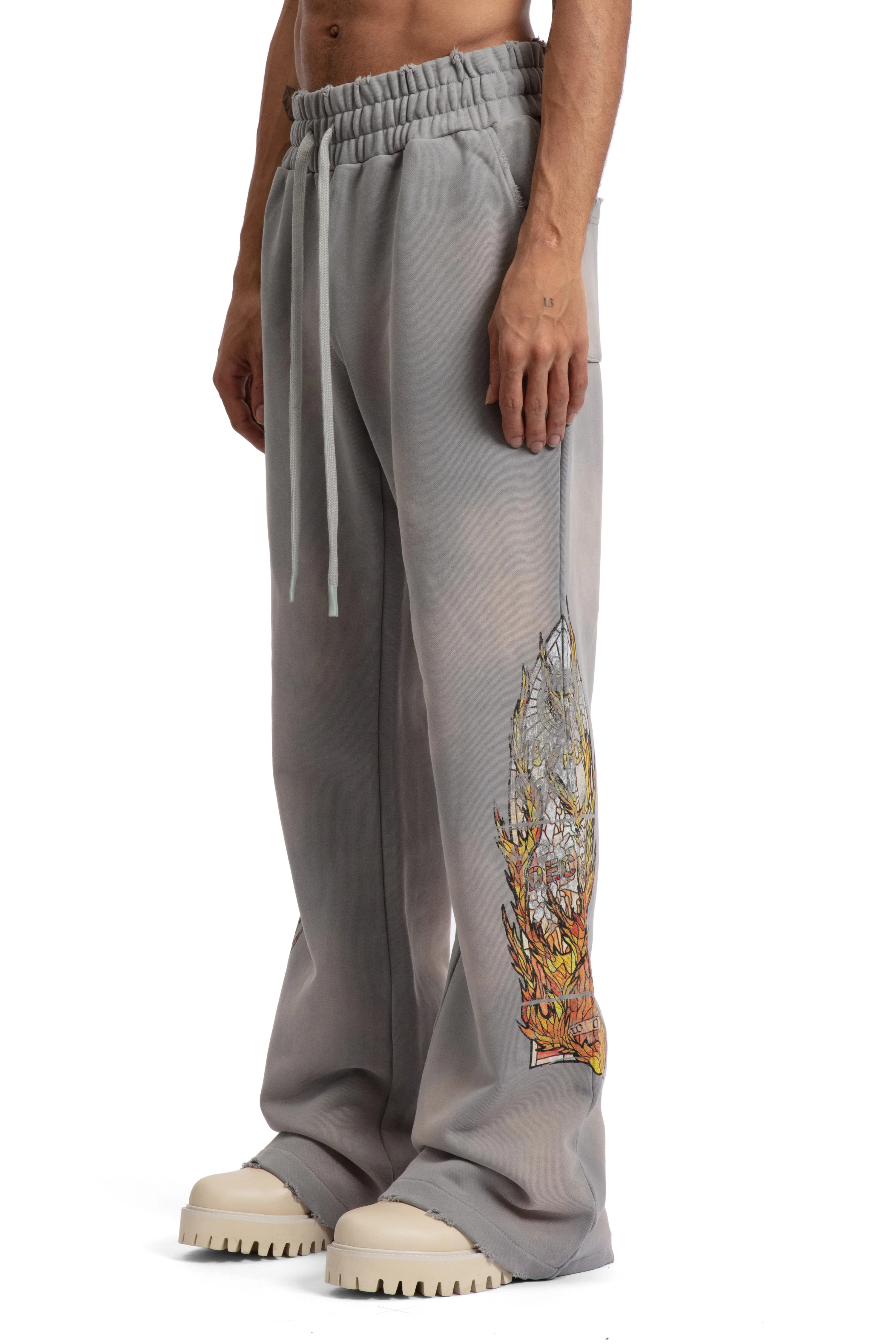 FADED FLAME GLASS SWEATPANT - Image 4