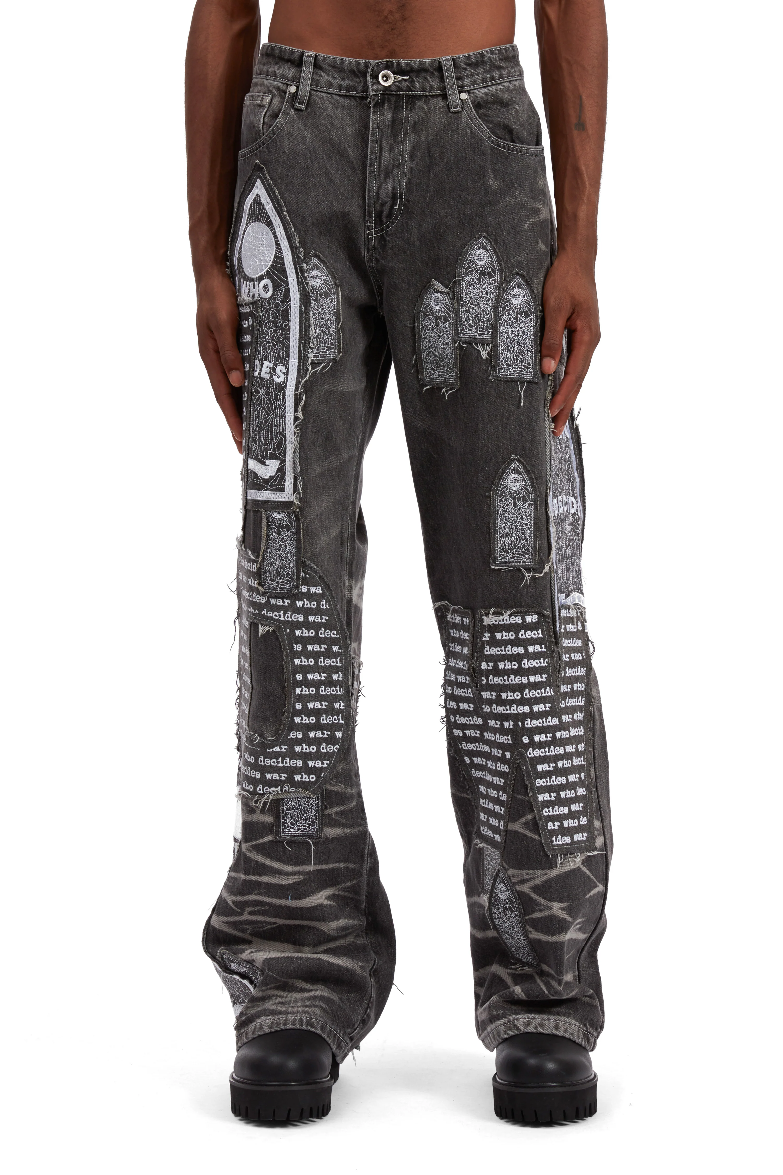 MOTIF PATCHED DENIM - Image 3