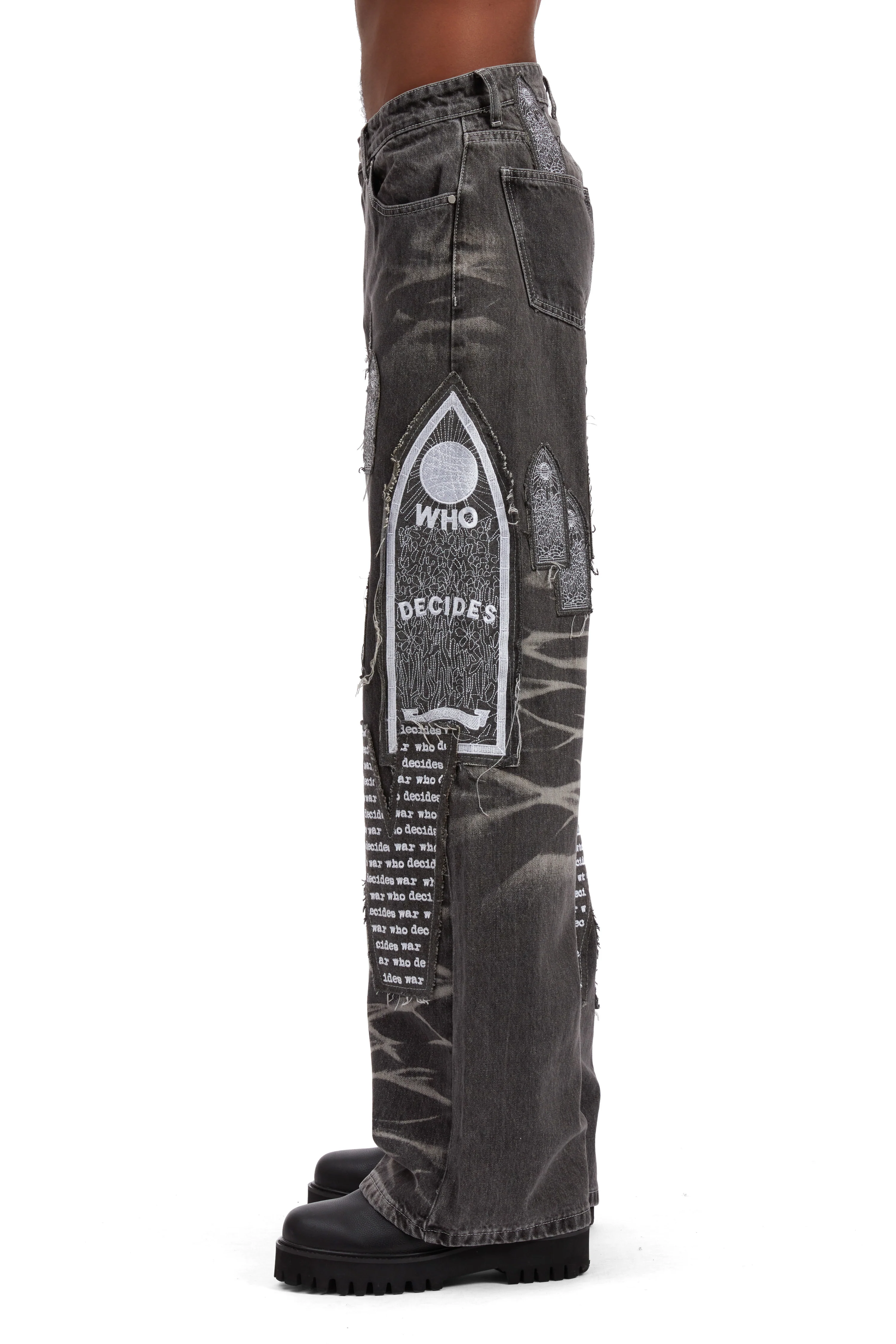 MOTIF PATCHED DENIM - Image 5