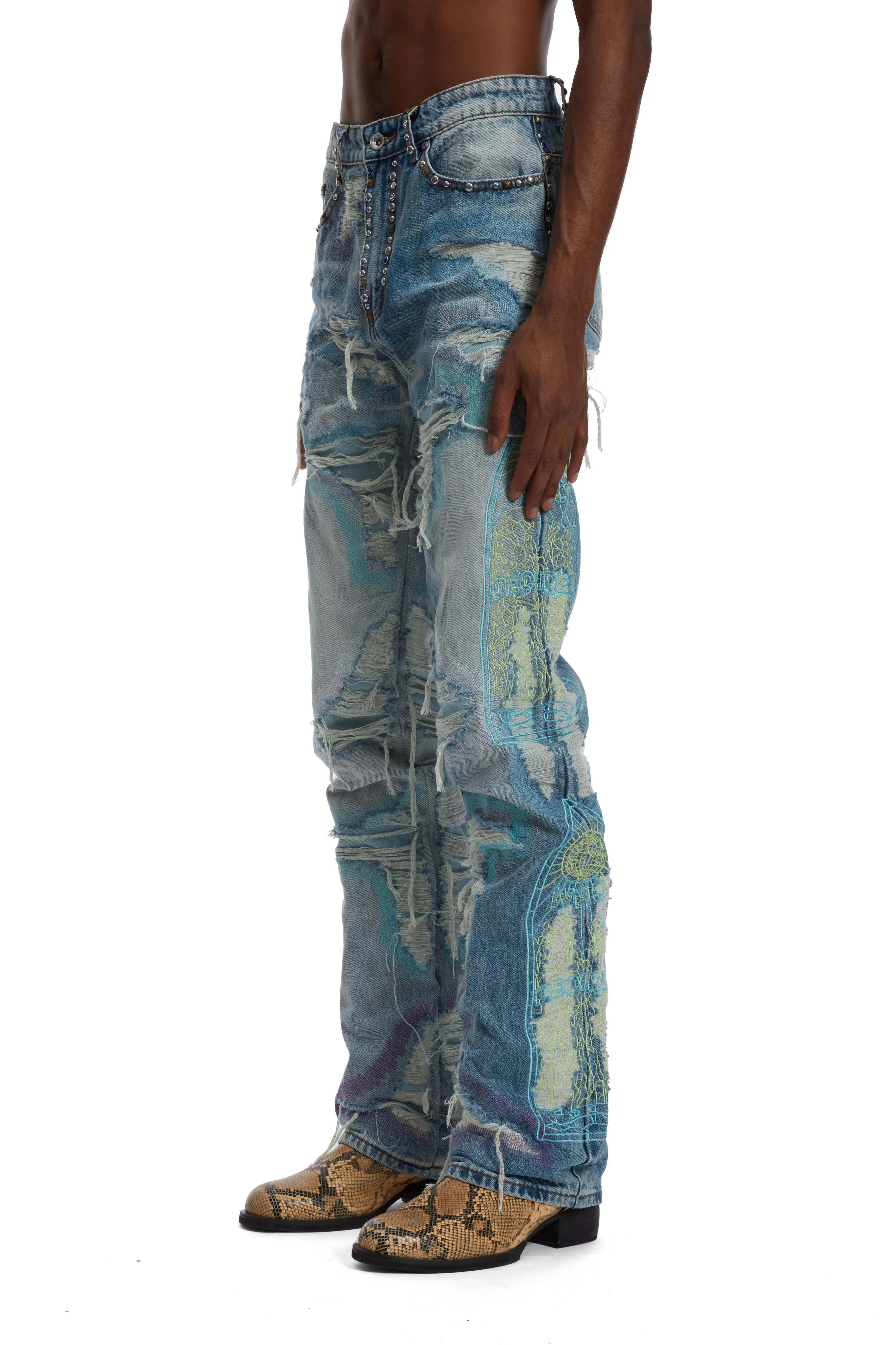 MULTICOLOR STUD DISTRESSED DENIM - Image 5