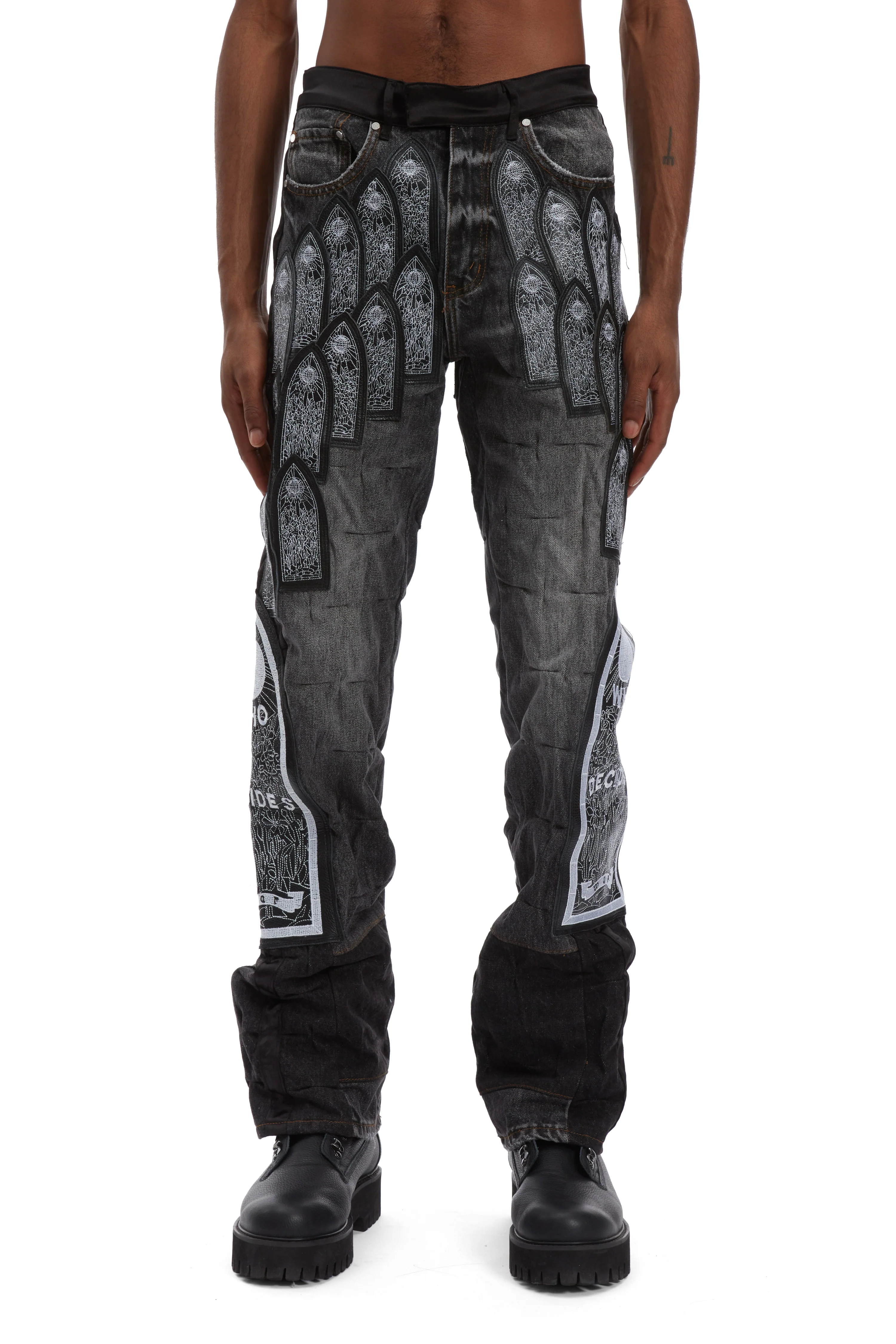PATCHED ARCH PANT - Image 3