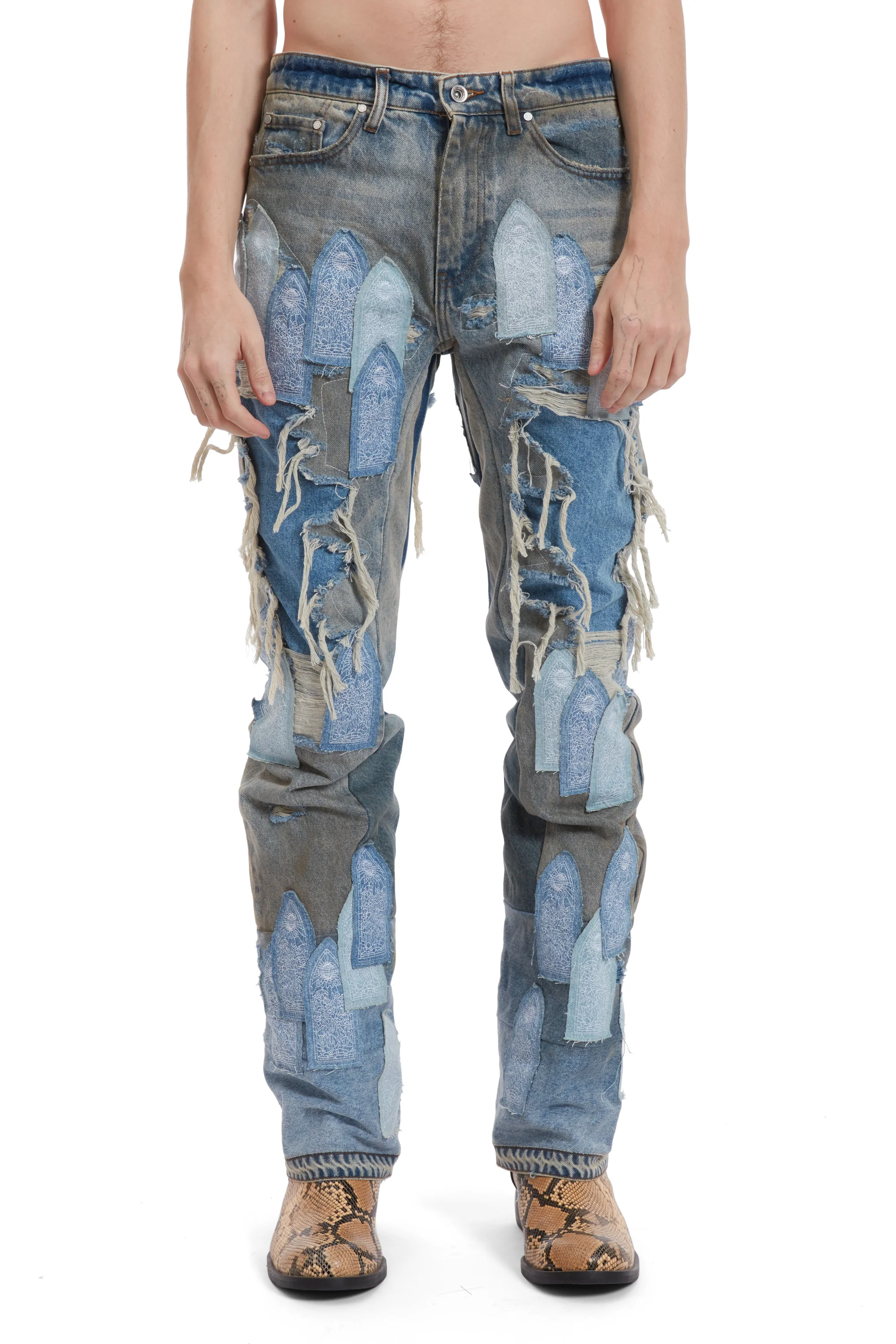 PATCHED ARCH REPAIRED BLOWOUT DENIM - Image 3
