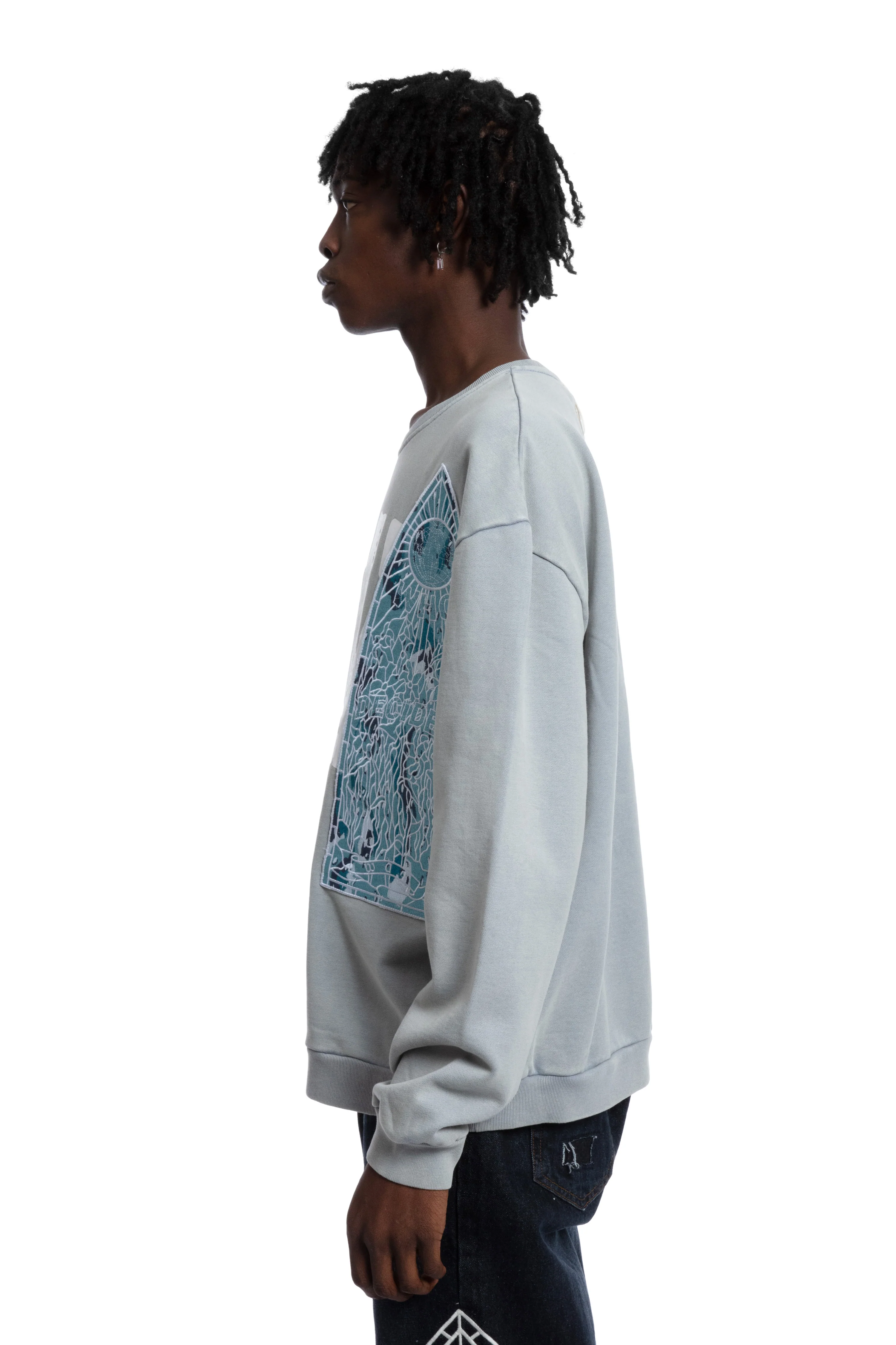 PATCHED CREWNECK - Image 5