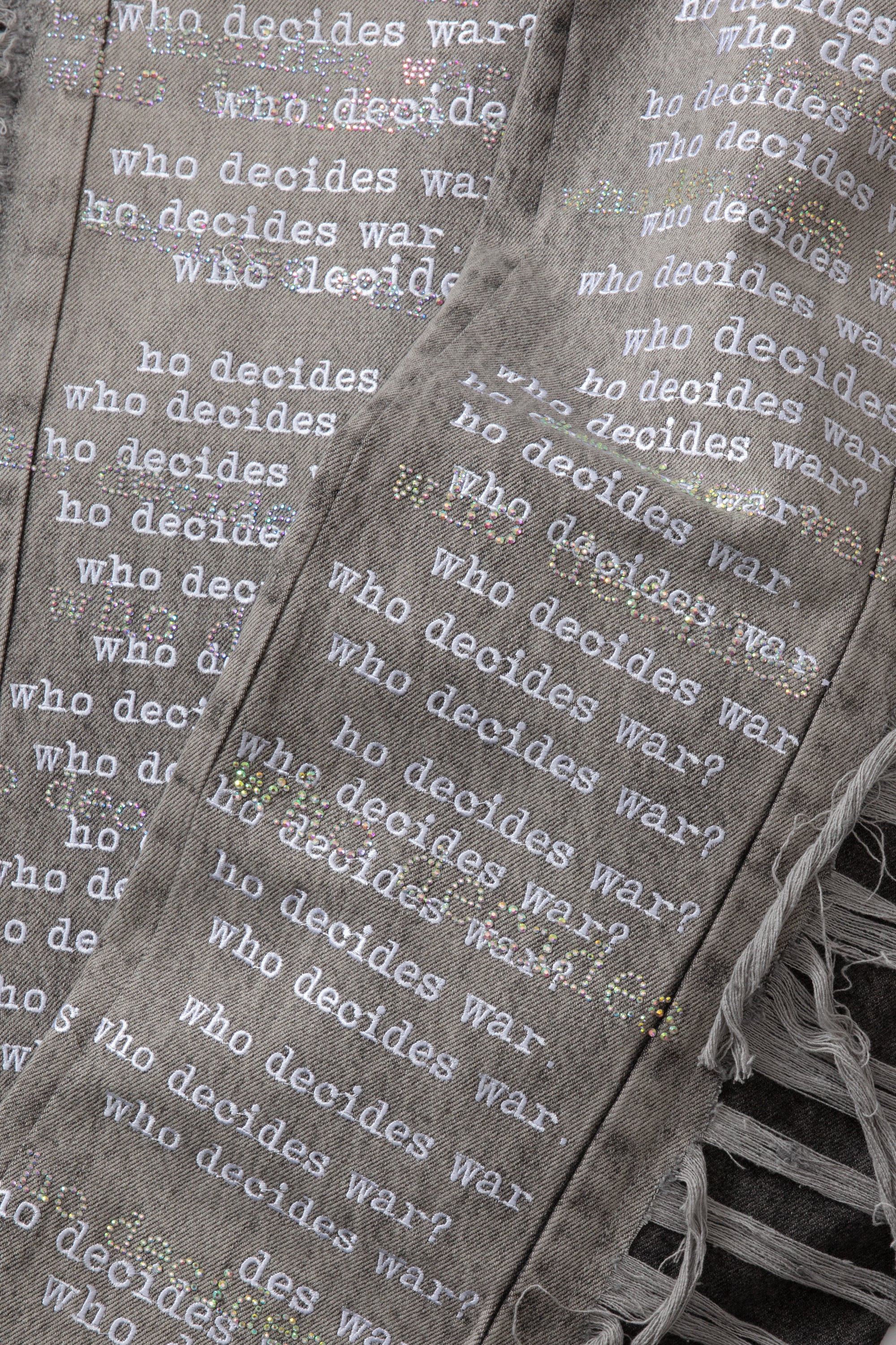 ULTRA FLARE SCRIPTURE DENIM - Image 2